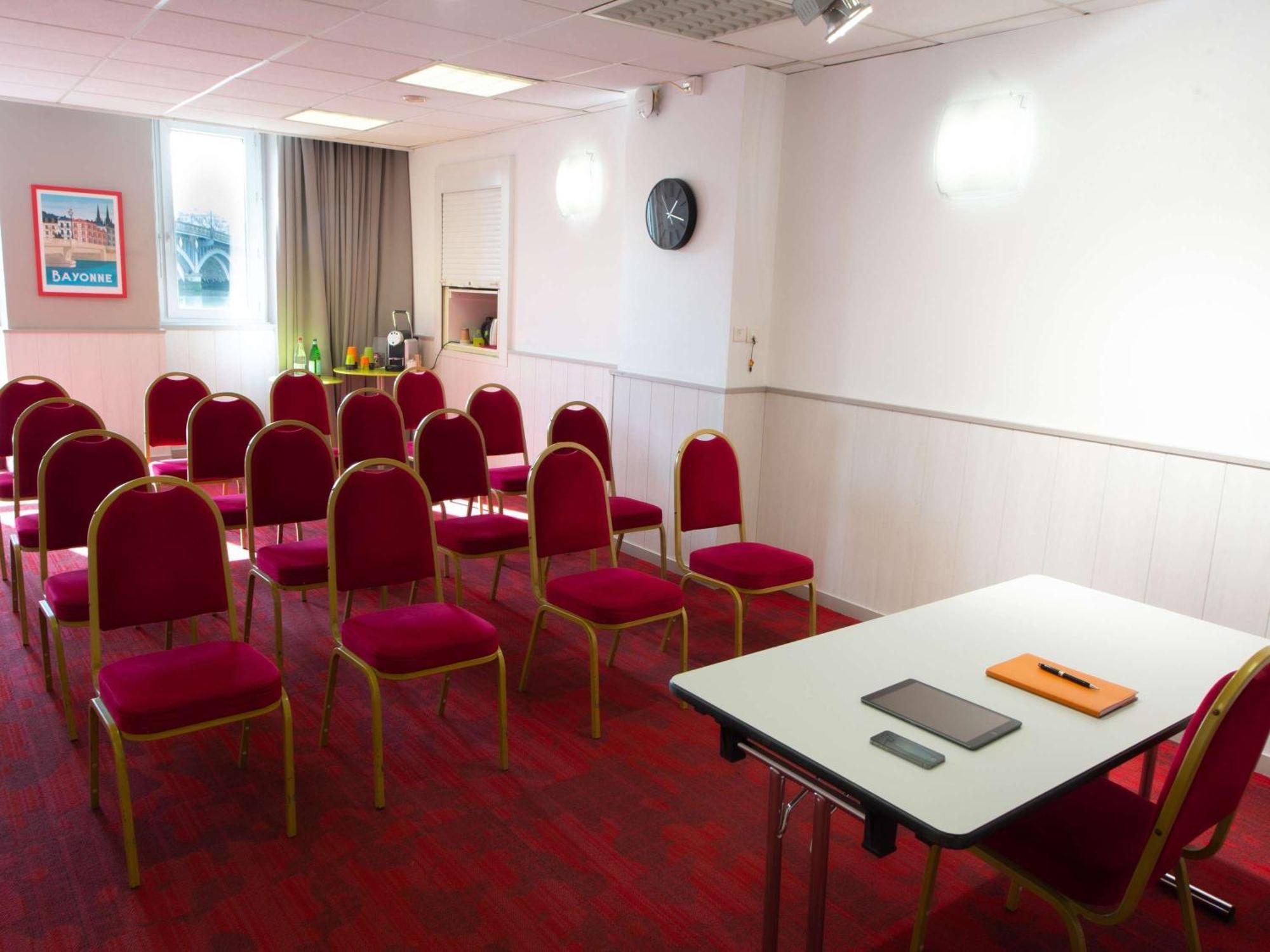 Ibis Styles Bayonne Hotell Eksteriør bilde